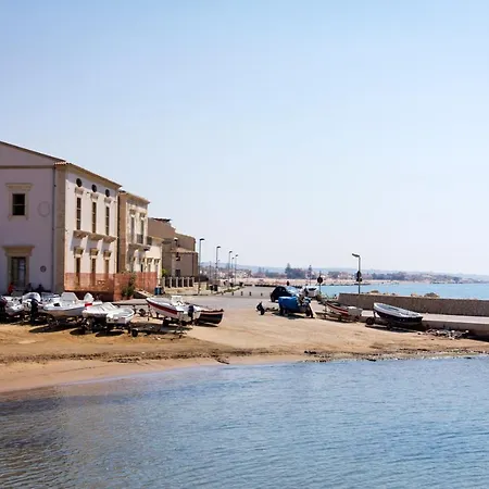Apartment Casa Vacanza Per 2 Persone *